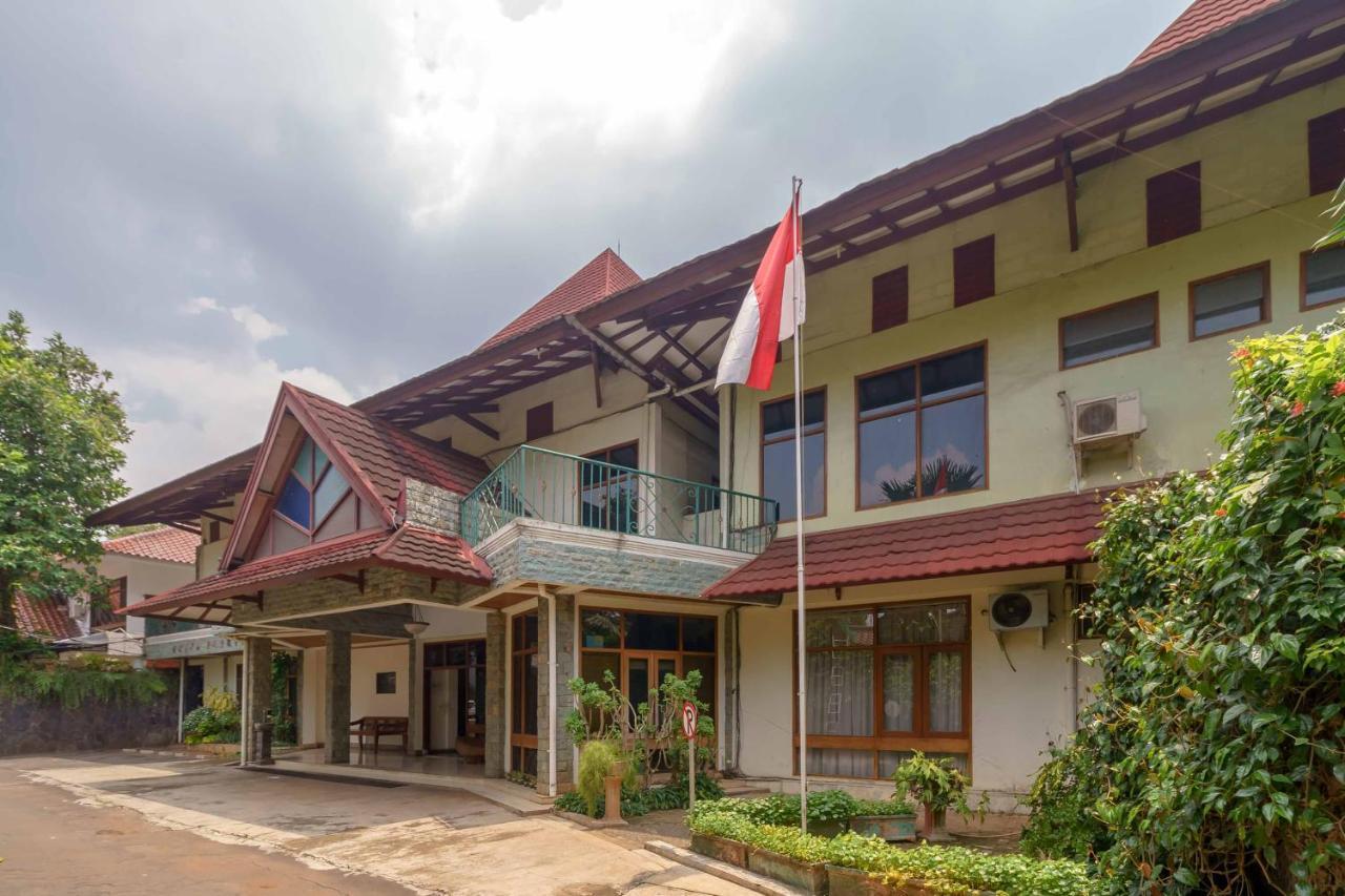 Reddoorz Plus Near Kemang Raya Jakarta Eksteriør billede