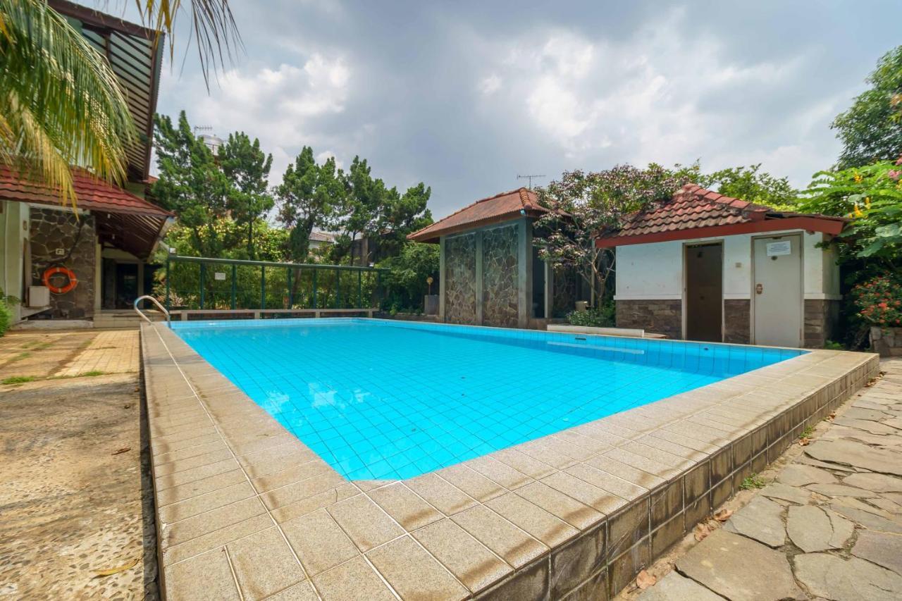 Reddoorz Plus Near Kemang Raya Jakarta Eksteriør billede
