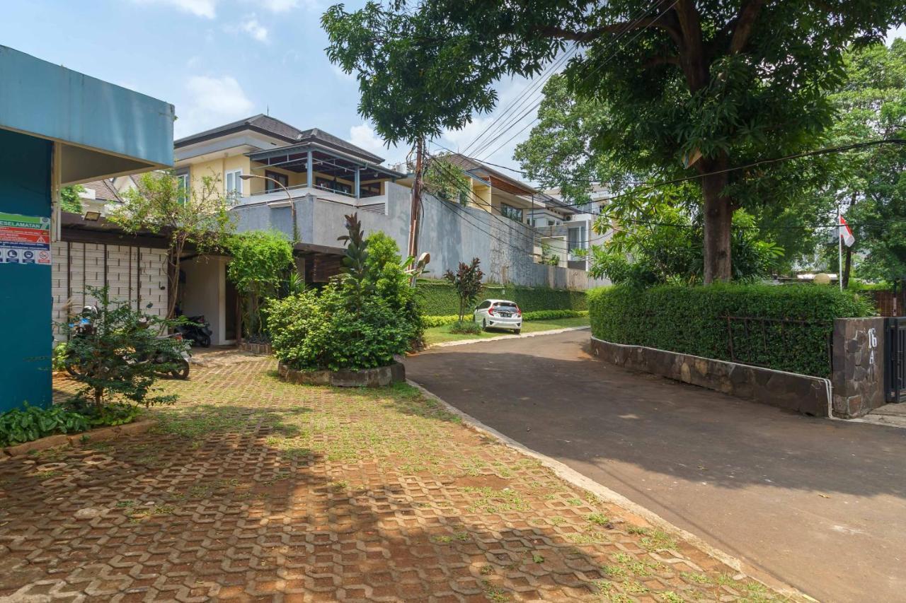 Reddoorz Plus Near Kemang Raya Jakarta Eksteriør billede